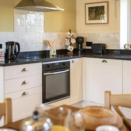 بيت للعطل The Stables *